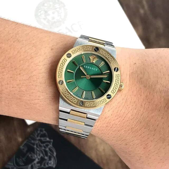 Montre Versace Greca Logo VEVH00720 pour Femme - Cadran Vert, Bracelet Acier Argenté et Doré vue 4