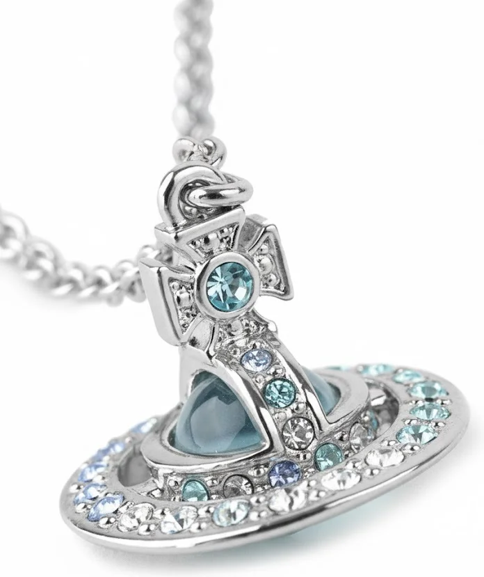 Collier Vivienne Westwood Petite Orb Pendant micropavé de cristaux vue 2